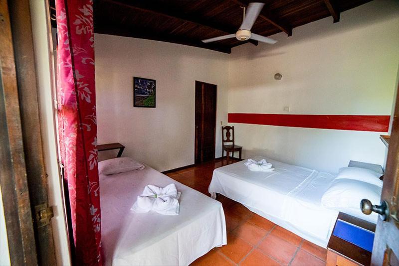 Hotel Hibiscus Cabina 4 Playa Junquillal Kültér fotó